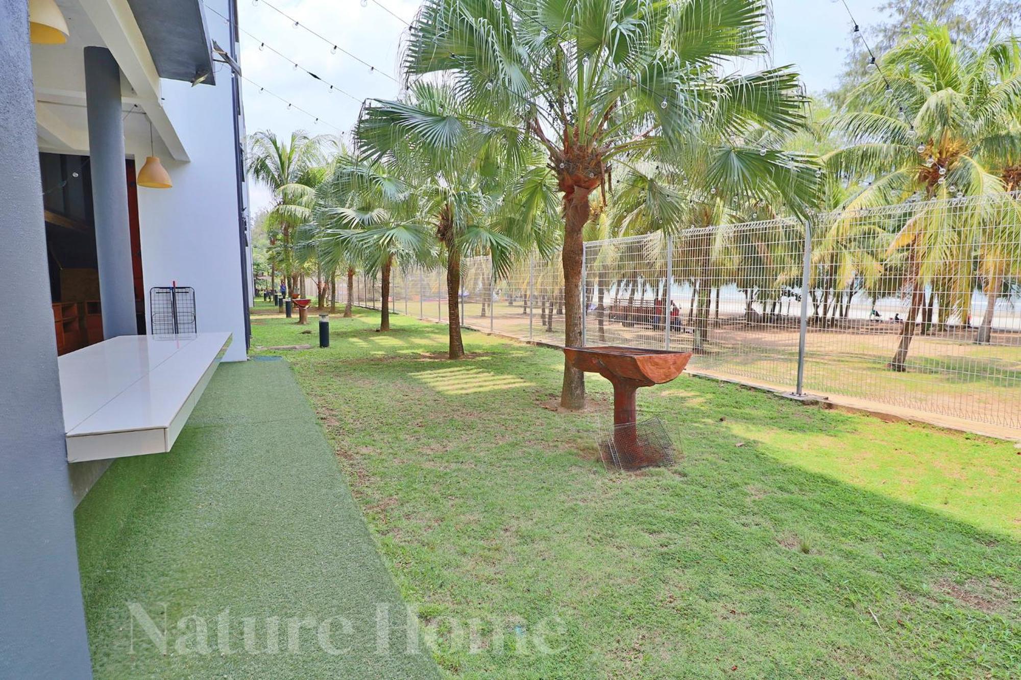 Nature Home 2 - Swiss Garden Resort Residences Beachfront Villa Kuantan Esterno foto