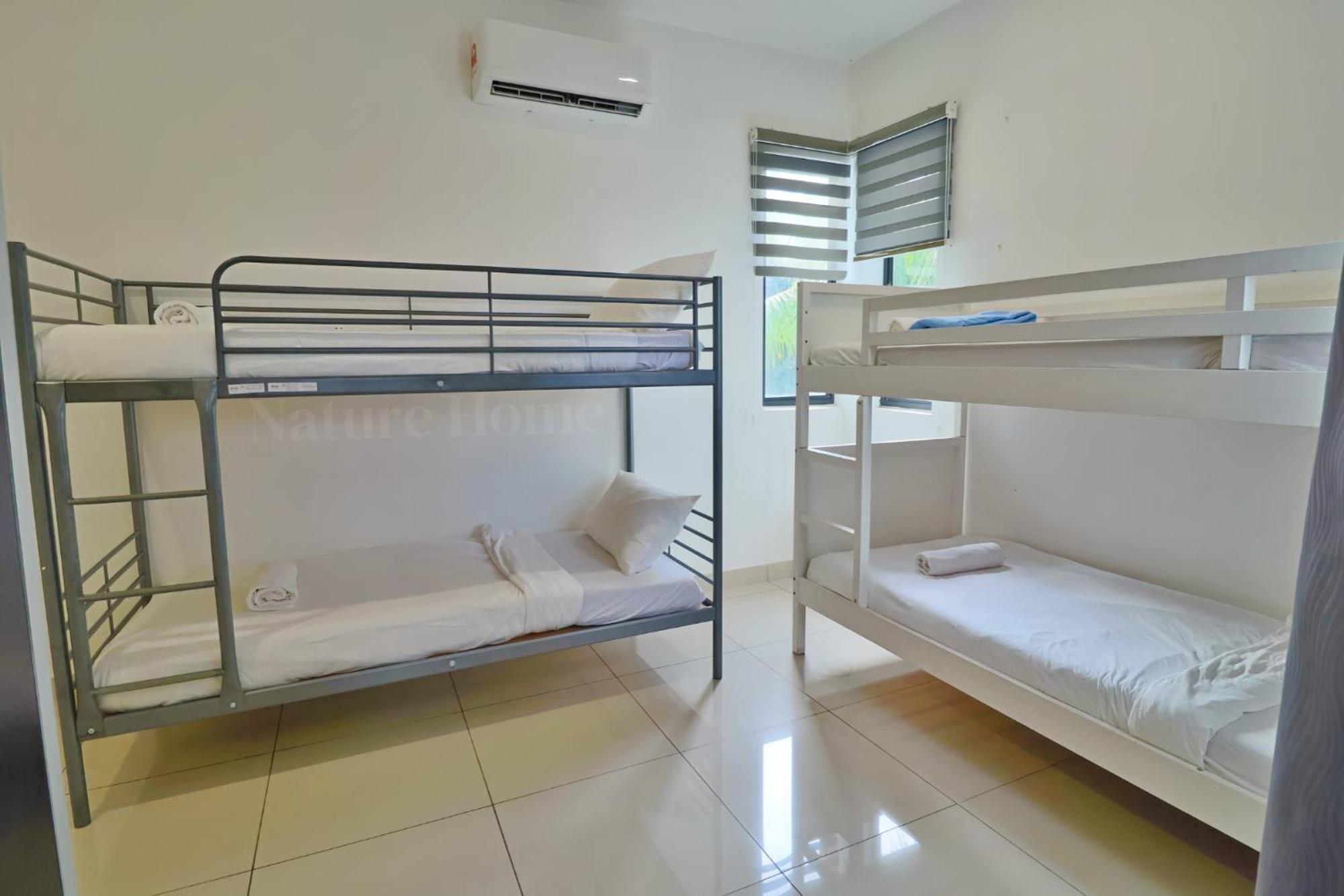 Nature Home 2 - Swiss Garden Resort Residences Beachfront Villa Kuantan Esterno foto