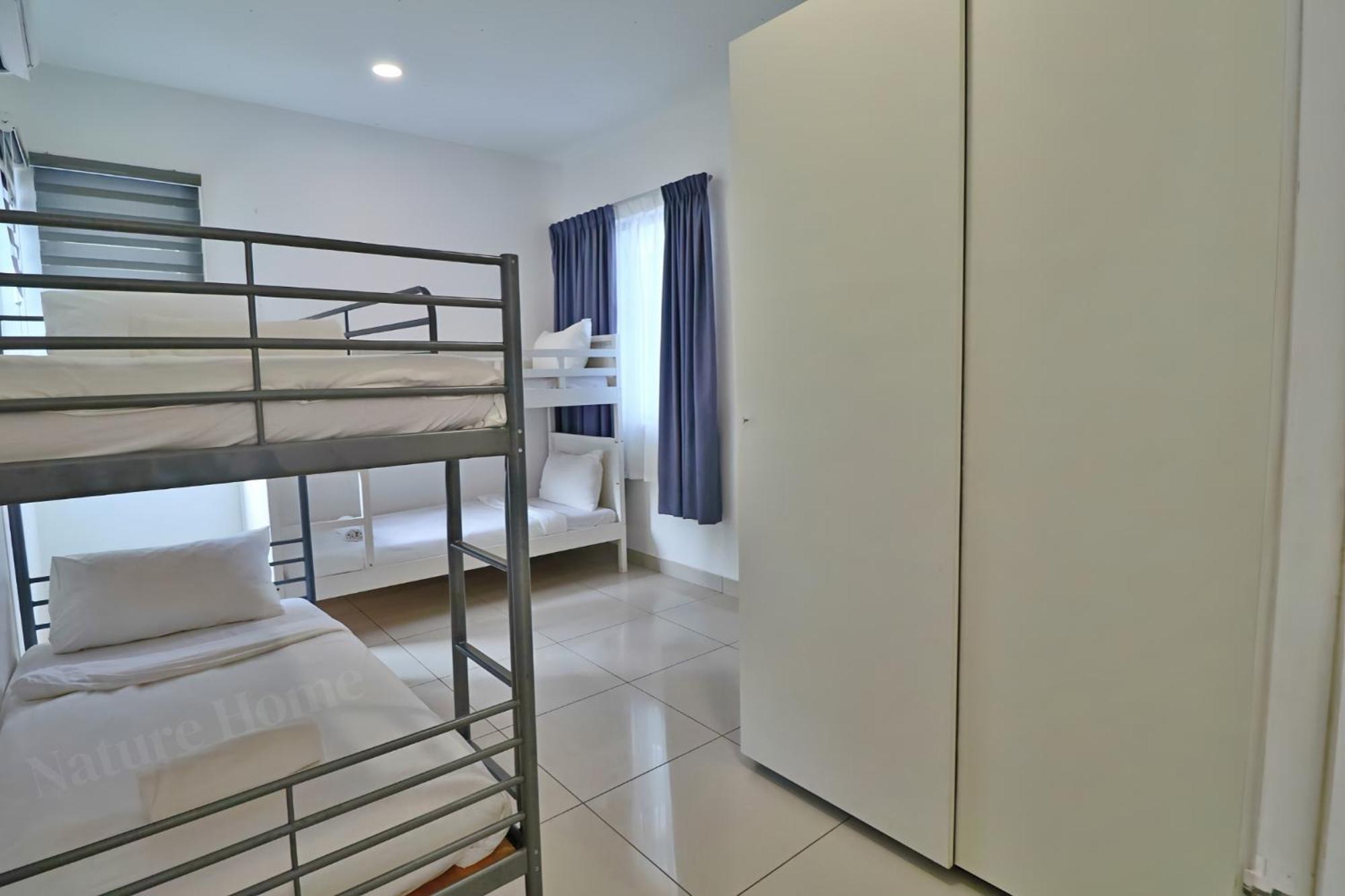 Nature Home 2 - Swiss Garden Resort Residences Beachfront Villa Kuantan Esterno foto