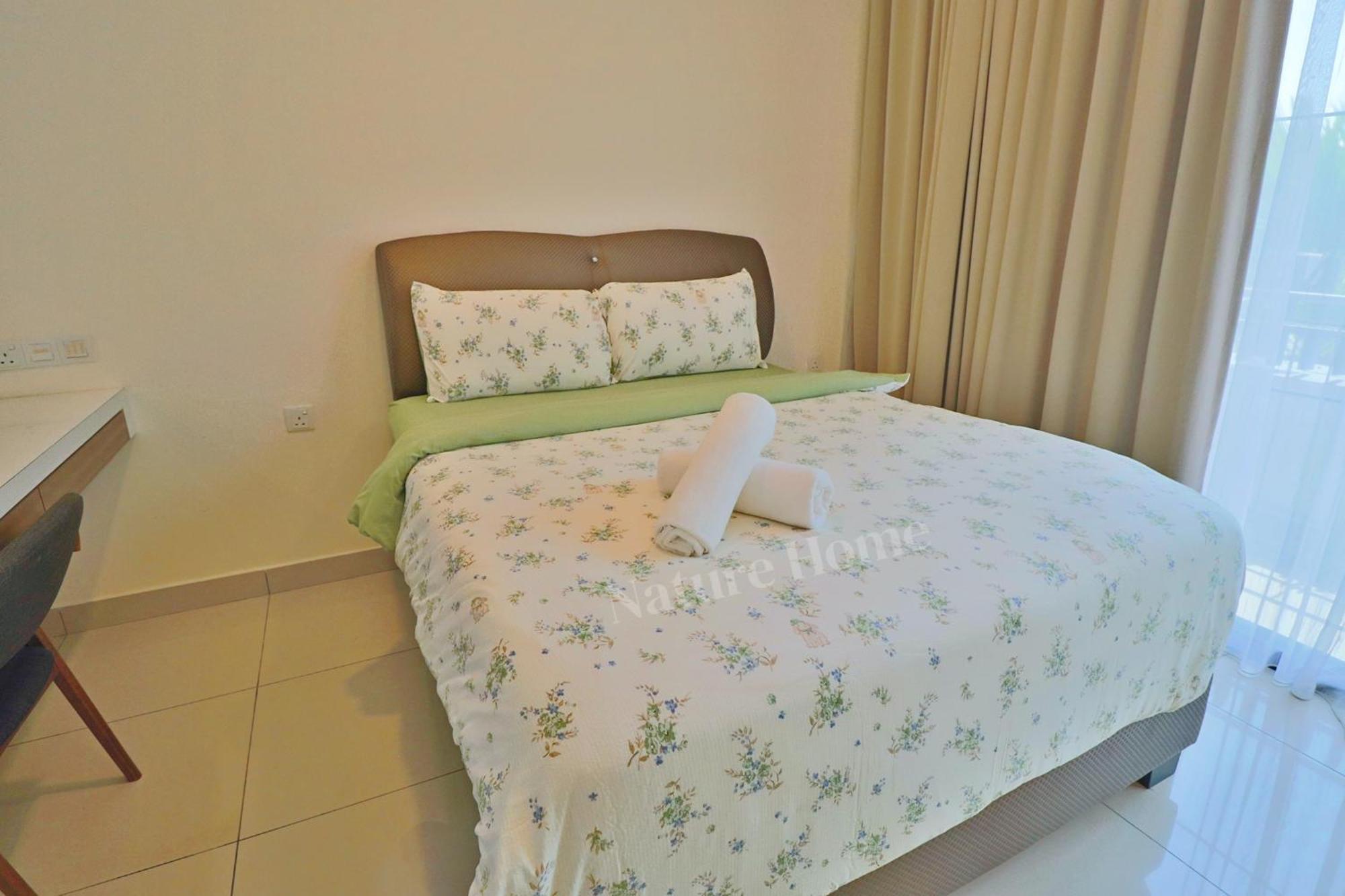 Nature Home 2 - Swiss Garden Resort Residences Beachfront Villa Kuantan Esterno foto